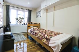 Photo 26- click for photo gallery